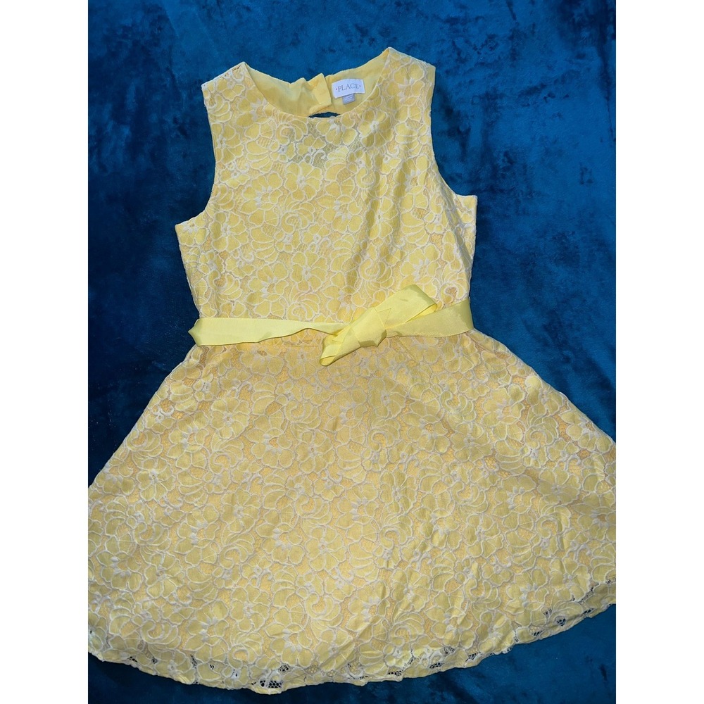164.-   The Children's Place flower lace dress